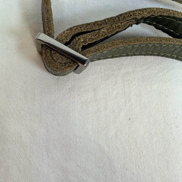 Hammitt VIP Olive Green Leather Crossbody Shoulder Bag Gunmetal Hardware - Picture 16 of 16